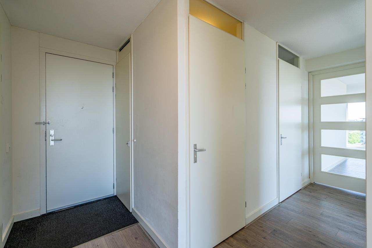 Penthouse met 42 m² dakterras in Osdorp - Afbeelding 6