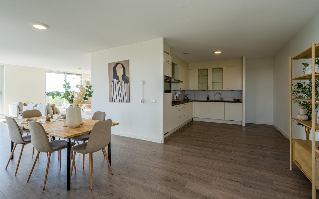 Penthouse met 42 m² dakterras in Osdorp - Afbeelding 13