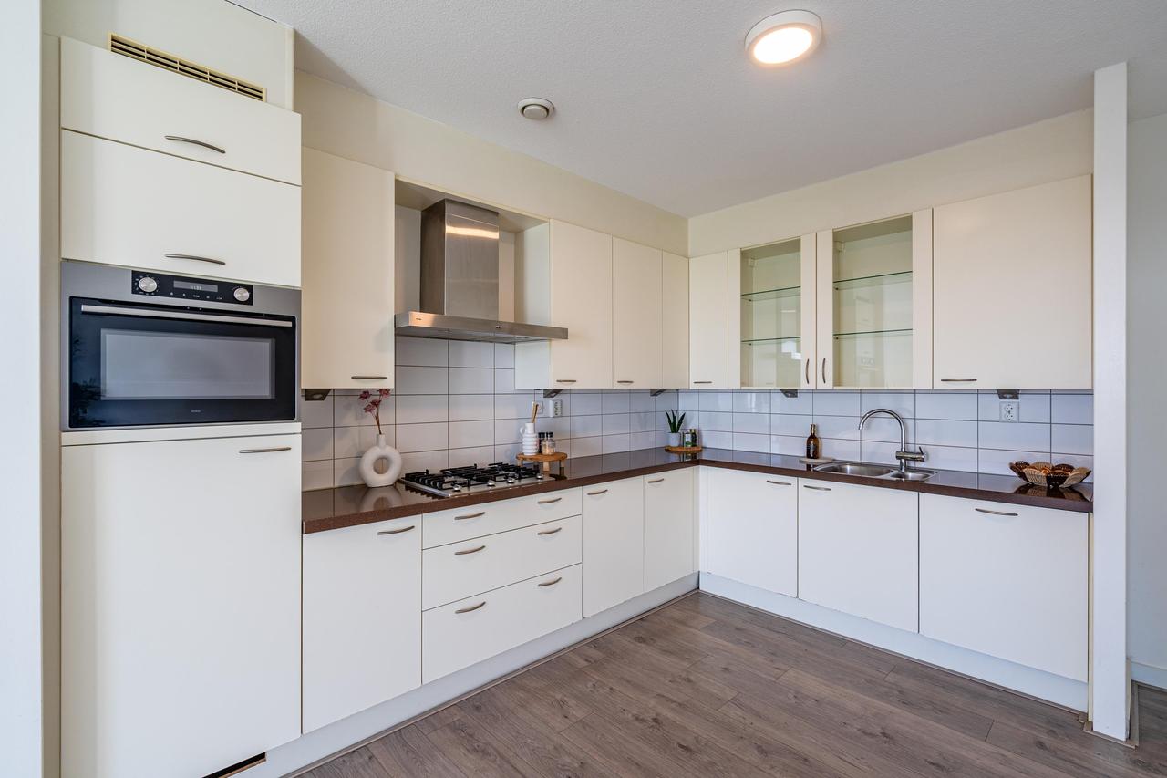 Penthouse met 42 m² dakterras in Osdorp - Afbeelding 15