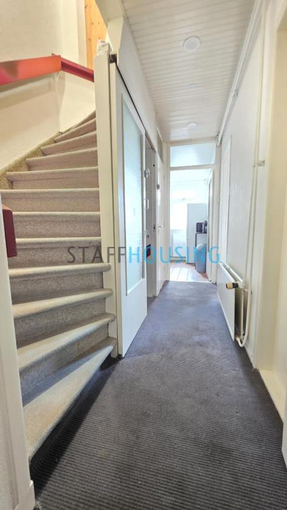 Furnished 4-Bedroom Apartment in Hillegersberg - Image 2