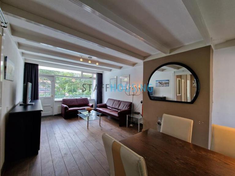 Furnished 4-Room Apartment with Balcony - Image 5