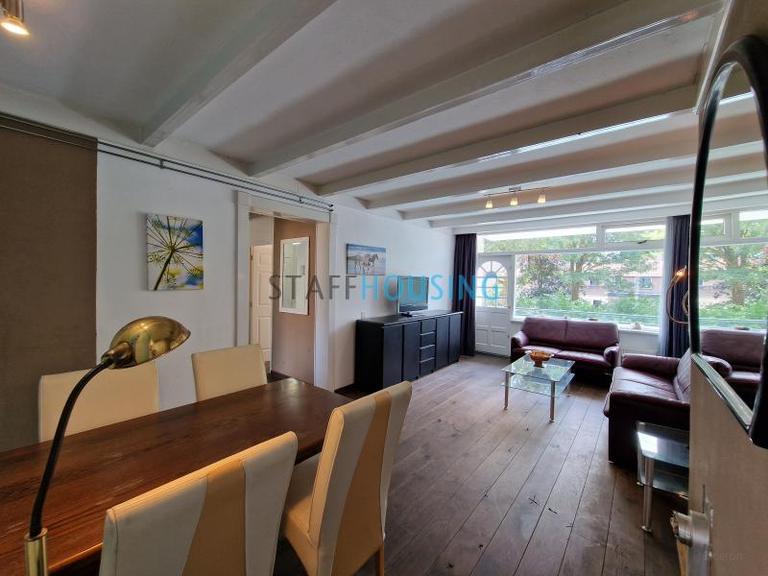 Furnished 4-Room Apartment with Balcony - Image 6