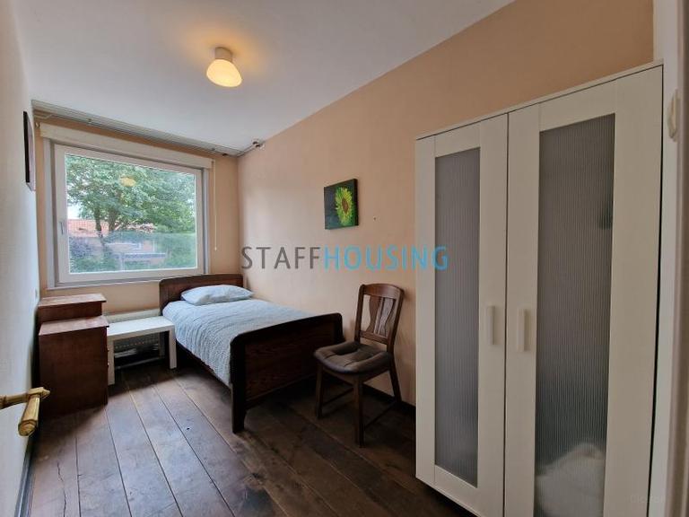 Furnished 4-Room Apartment with Balcony - Image 13