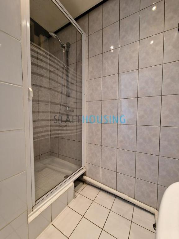 Furnished 4-Room Apartment with Balcony - Image 23