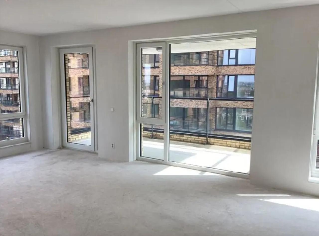 99 m² apartment with balcony in Zaandam - Image 2