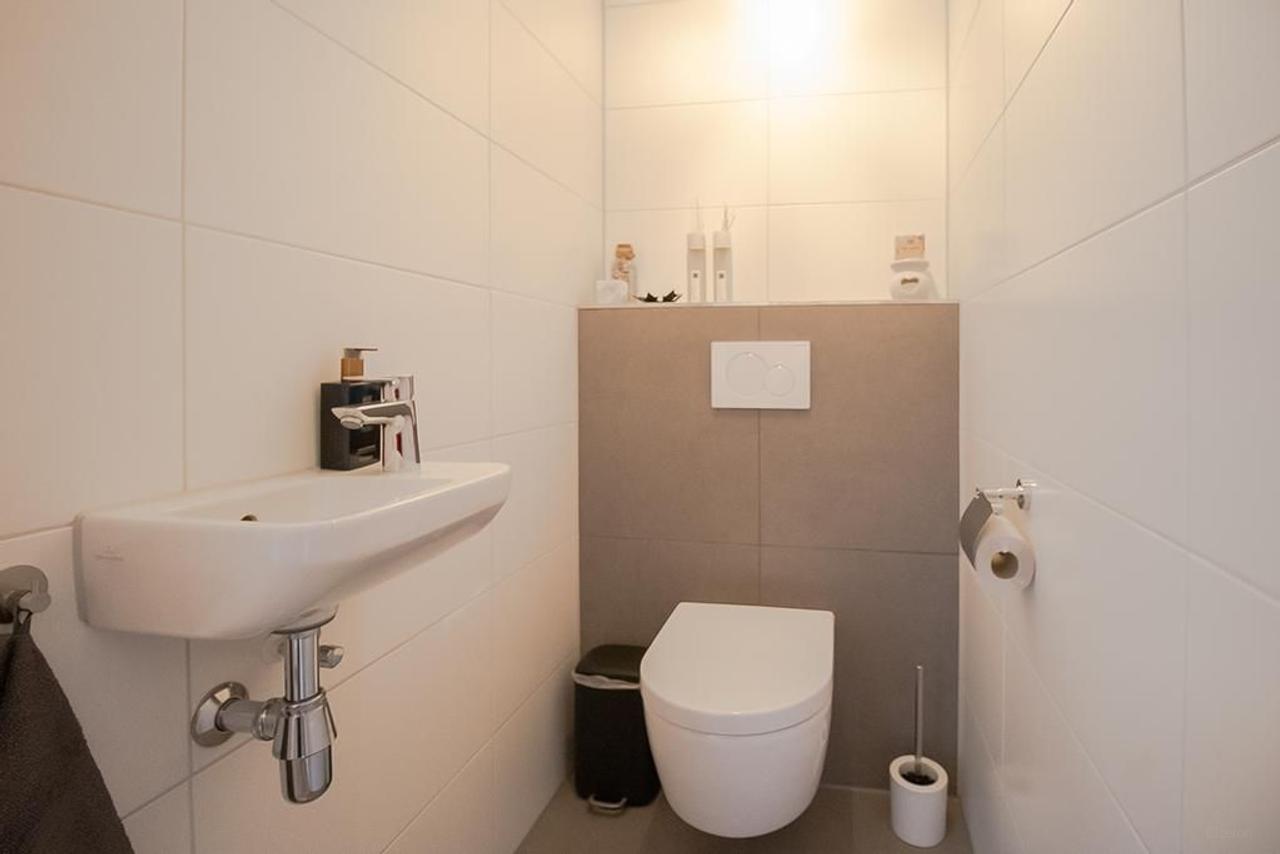 Gemeubileerd 2-kamerappartement met balkon - Afbeelding 24