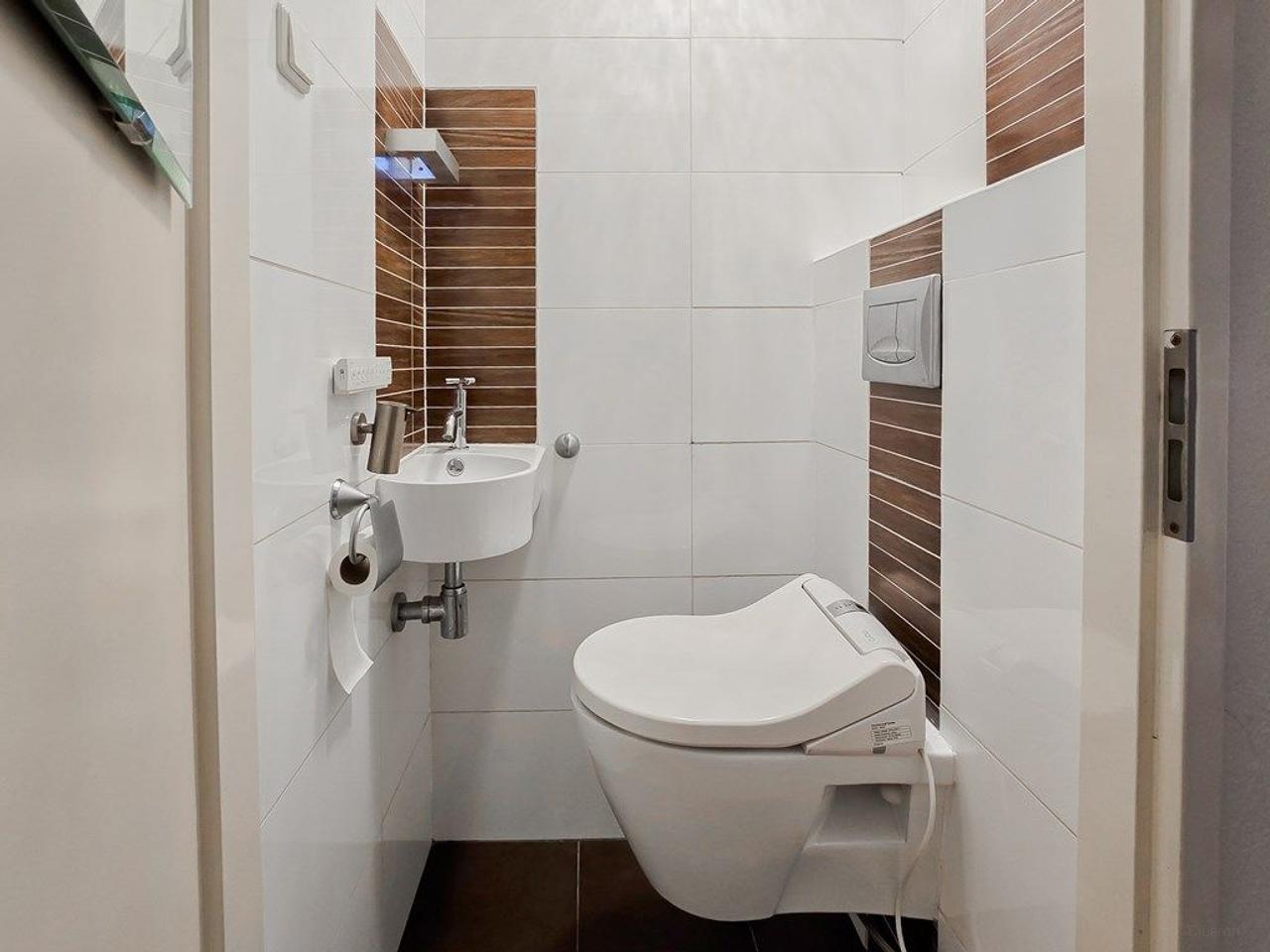 Furnished 3-room apartment with balcony - Image 7