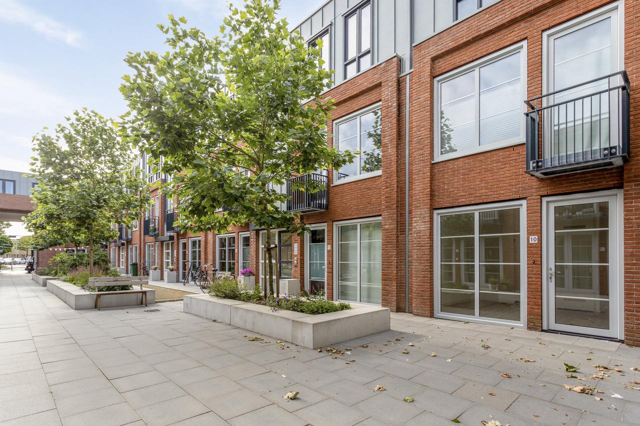 Studio with terrace in New Harlem, Haarlem - Image 1