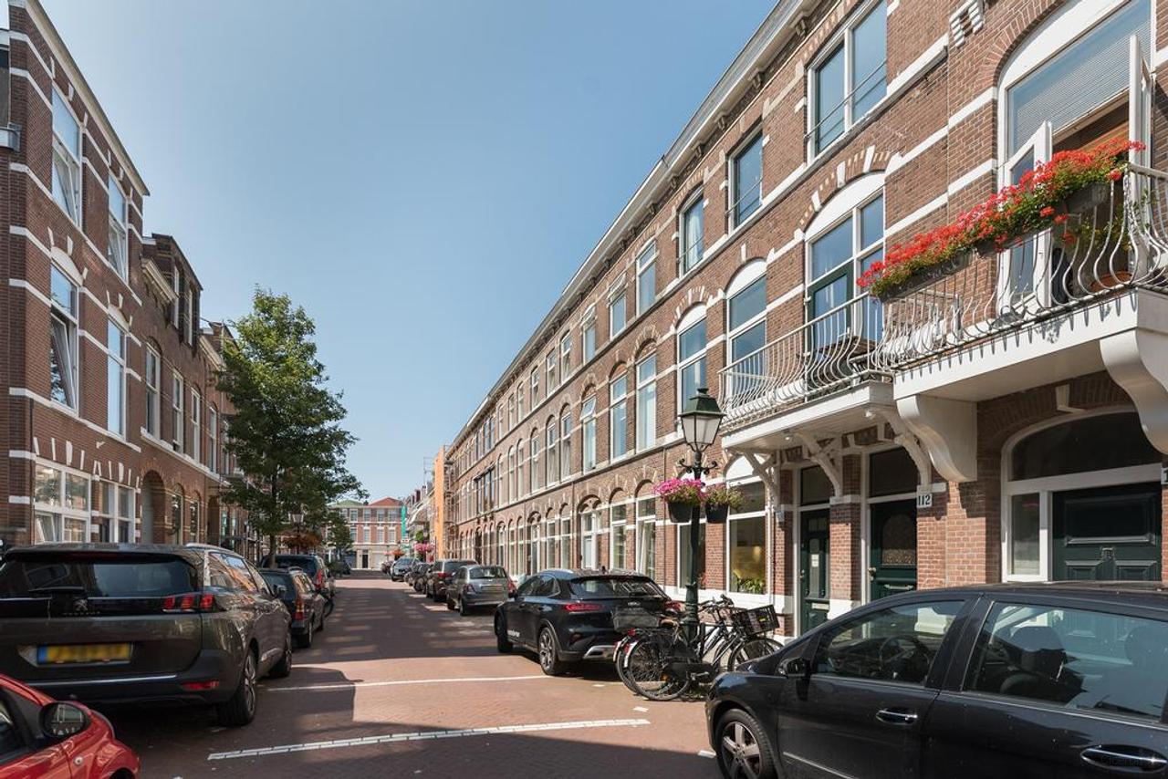 130 m² dubbel bovenhuis in Scheveningen - Afbeelding 1
