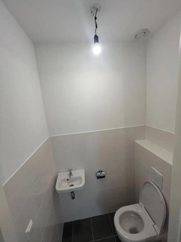 Appartement op 9e verdieping met balkon - Afbeelding 2