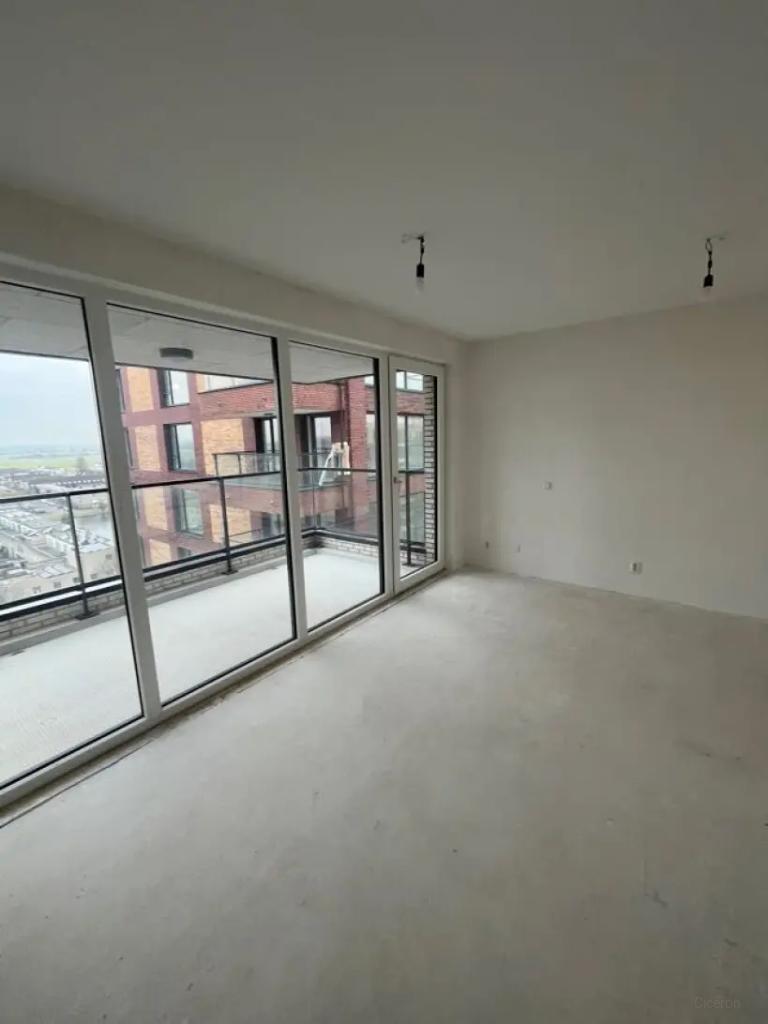 Appartement op 9e verdieping met balkon - Afbeelding 3