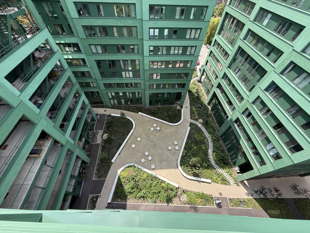 61 m² apartment with balcony in Sloterdijk - Image 3