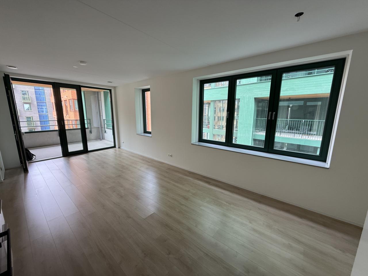 61 m² apartment with balcony in Sloterdijk - Image 8