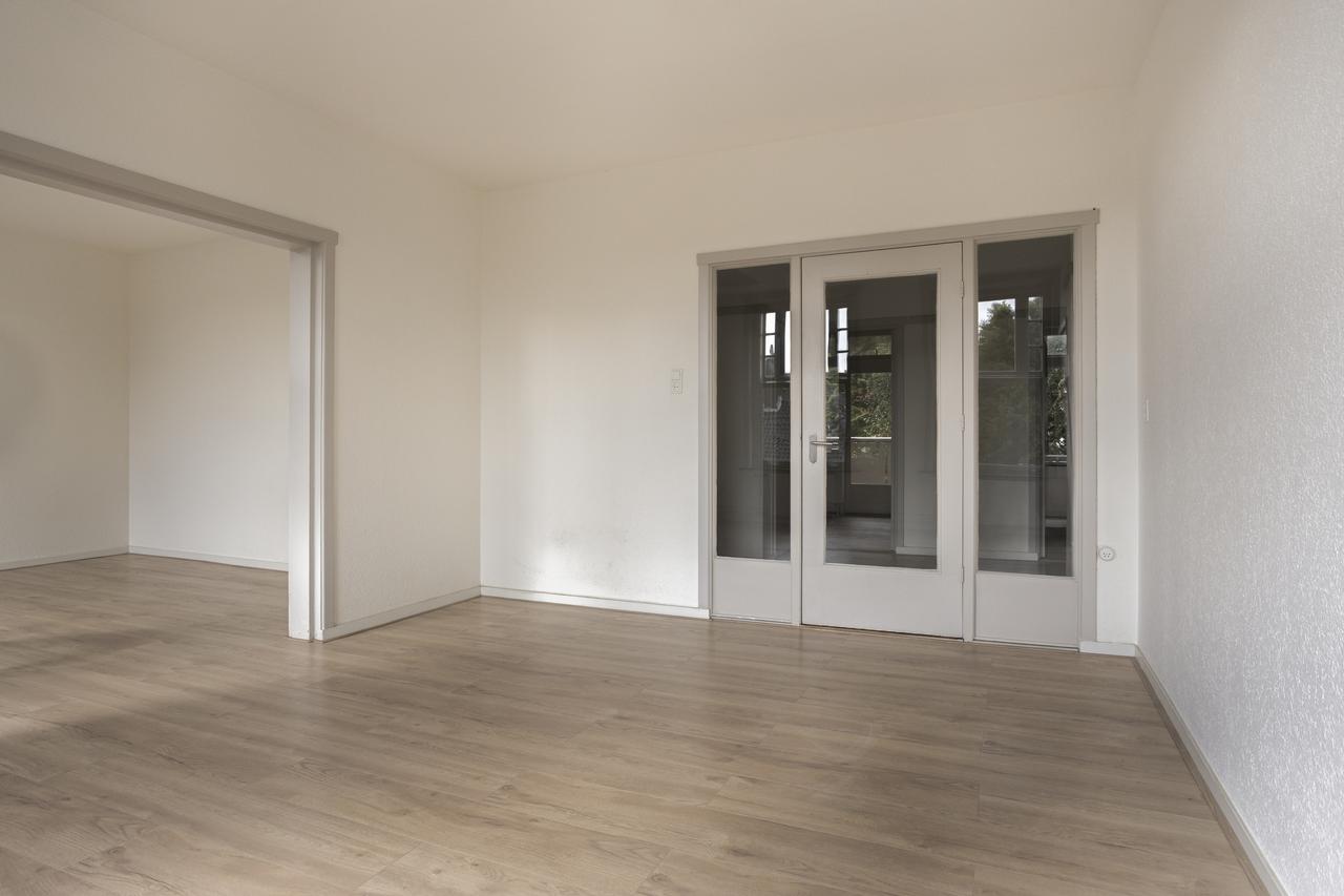 97 m² apartment with balcony in Apollobuurt - Image 3