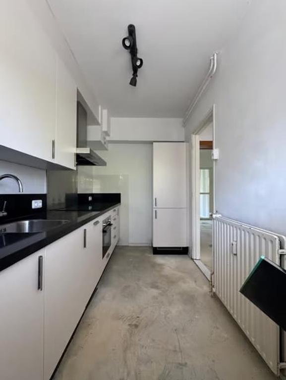80 m² appartement met balkon in Cool - Afbeelding 2