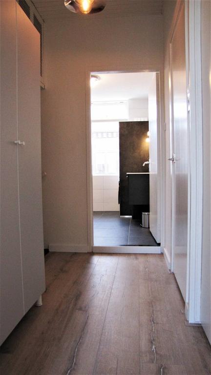 Furnished 1-Bedroom Apartment with Garden - Image 17
