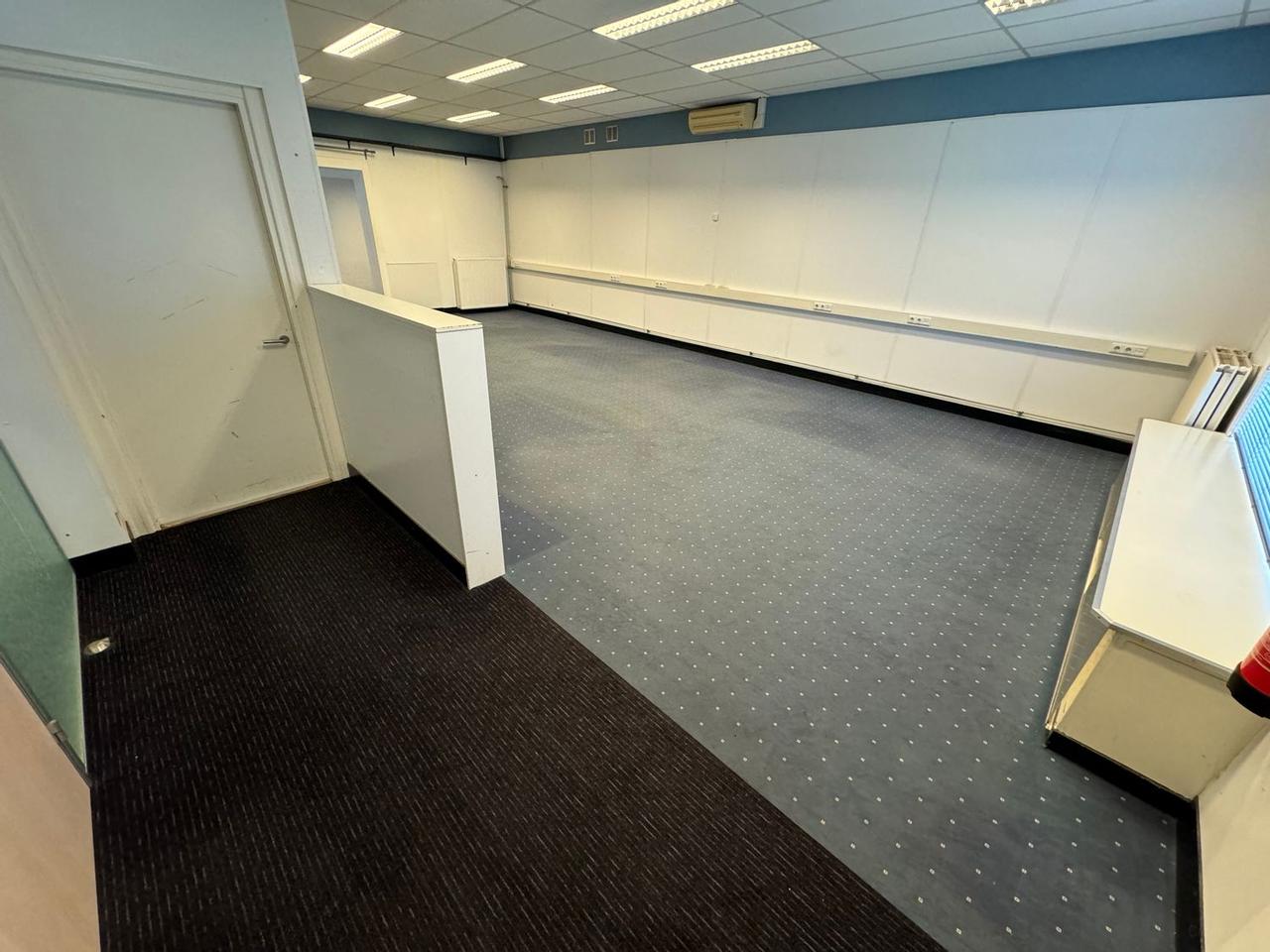 111 m² apartment with 2 bedrooms - Image 2