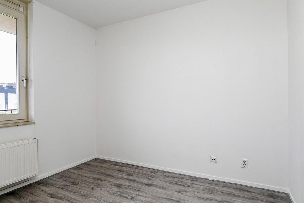 82 m² apartment with balcony in Woerden - Image 19