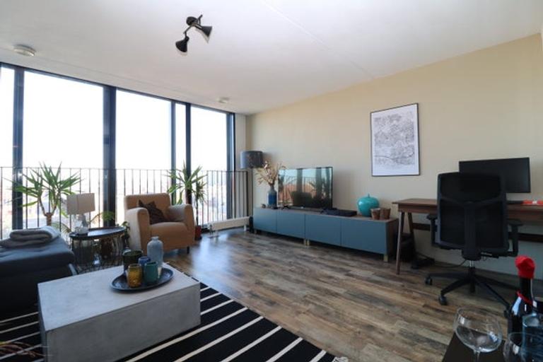 Gemeubileerd 3-slaapkamerappartement Kralingen - Afbeelding 2