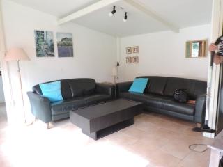 Furnished House with Garden in Beekbergen - Image 2