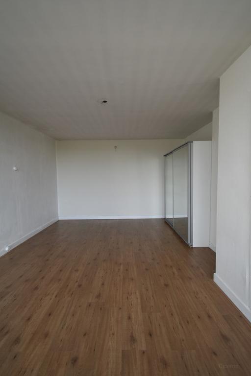 116 m² bovenhuis met drie balkons - Afbeelding 13