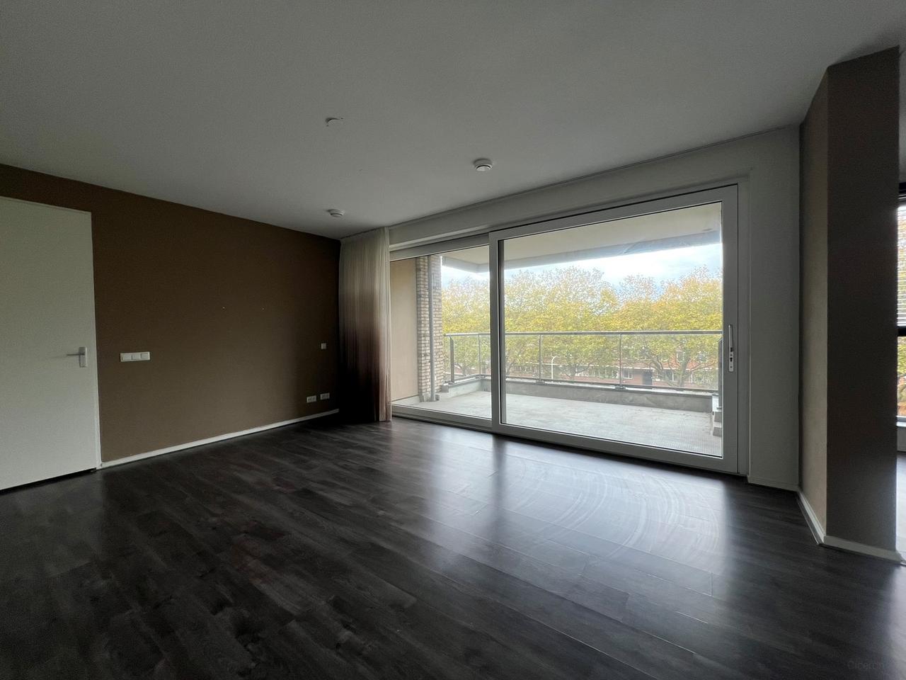 92 m² apartment with views in Leyenburg - Image 7