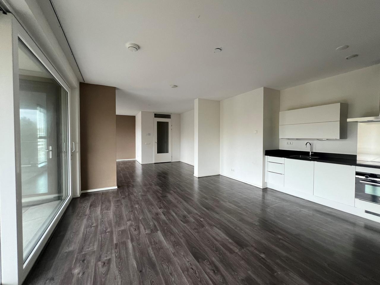 92 m² apartment with views in Leyenburg - Image 10