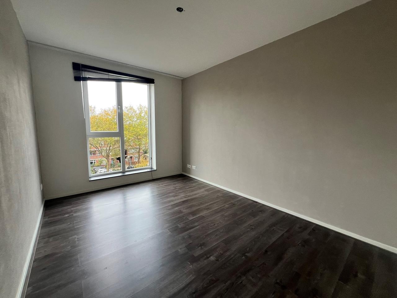 92 m² apartment with views in Leyenburg - Image 19