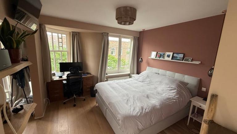 121 m² Duplex with Roof Terrace - Image 11