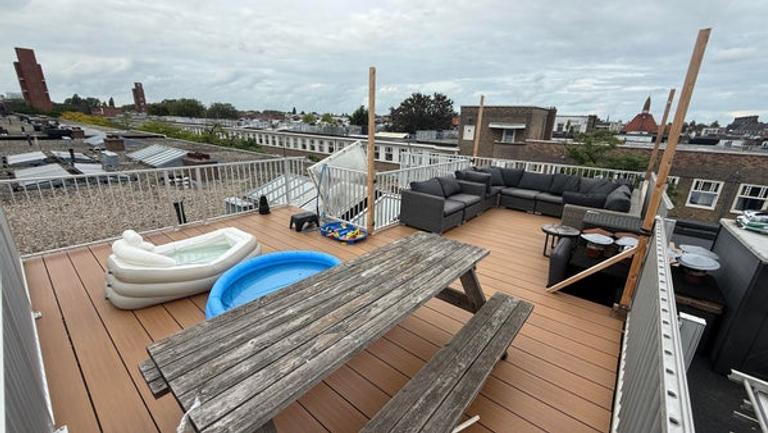 121 m² Duplex with Roof Terrace - Image 18
