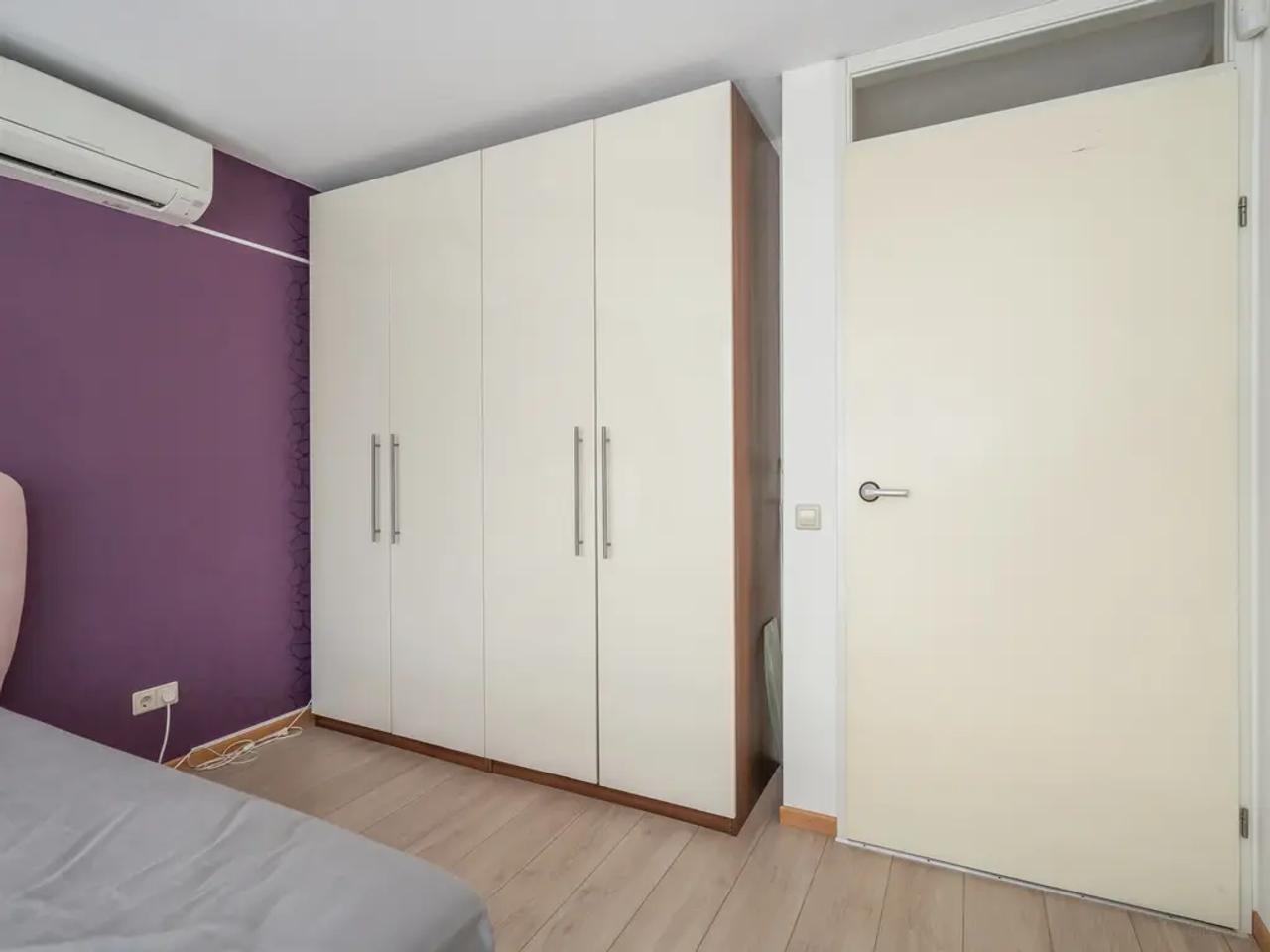 Detached villa with 4 bedrooms and garden - Image 17
