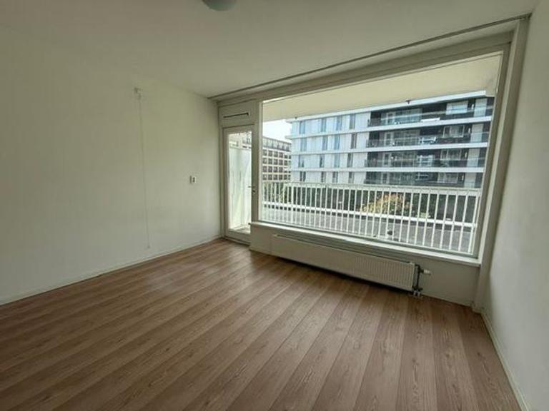 77 m² apartment for 3 sharers - Image 3