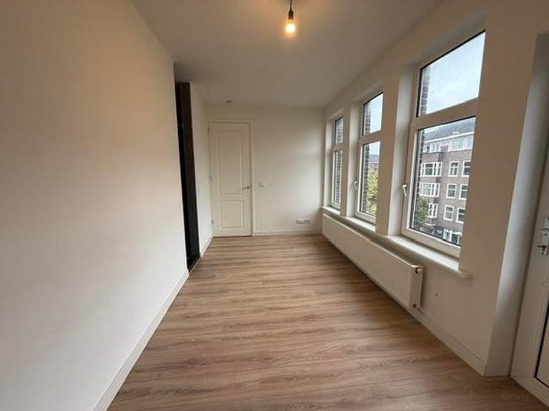 Studentenappartement met balkon in Maasstraat - Afbeelding 6