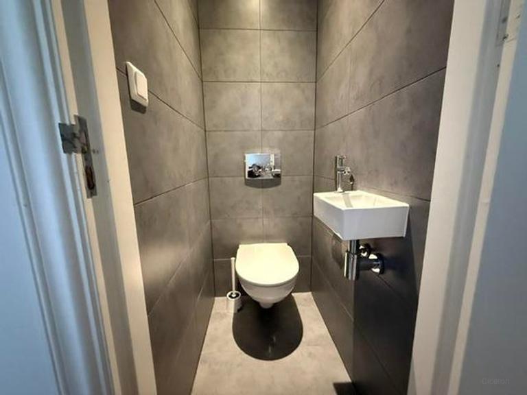 Studentenappartement met balkon in Maasstraat - Afbeelding 9