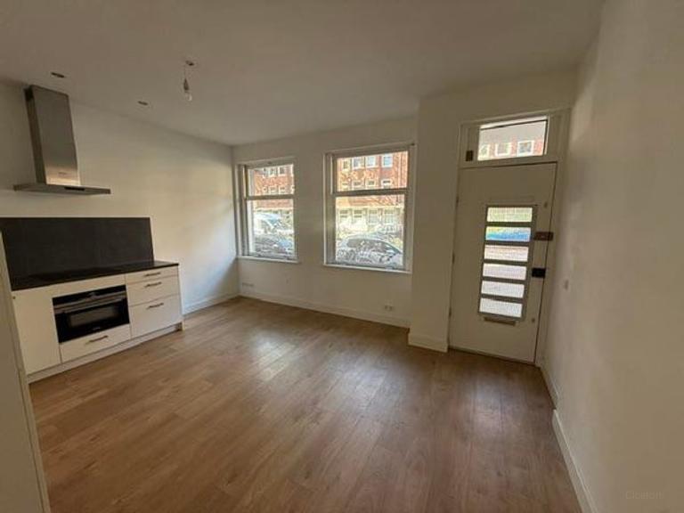 Appartement met tuin in Hoofddorppleinbuurt - Afbeelding 2