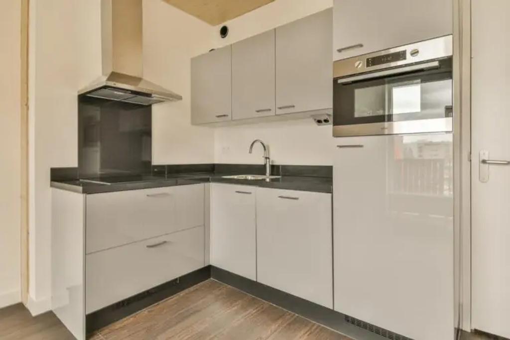 Wooden 2-Bedroom Apartment with South-Facing Balcony - Image 3