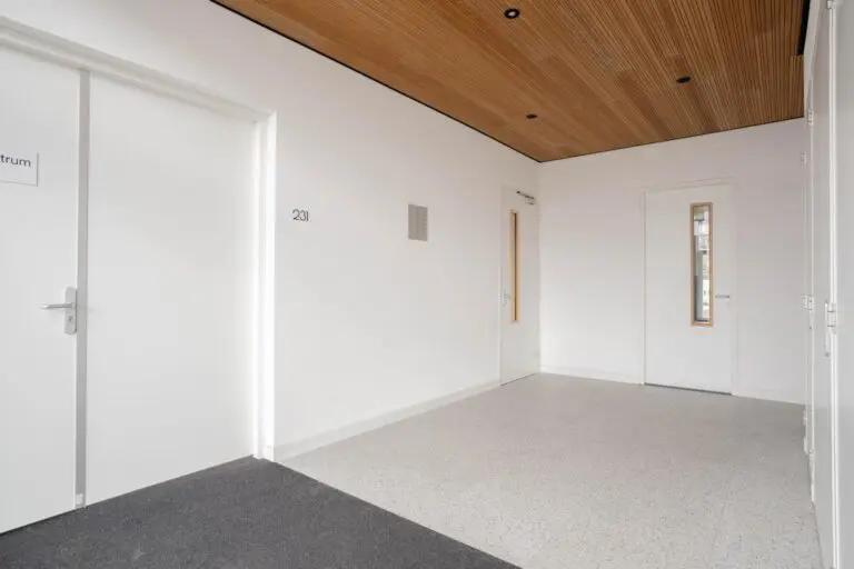 Wooden 2-Bedroom Apartment with South-Facing Balcony - Image 12