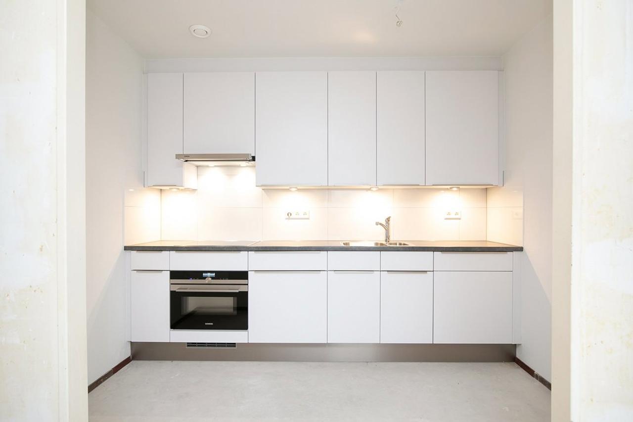 Wonen op de 16e verdieping met balkon - Afbeelding 13