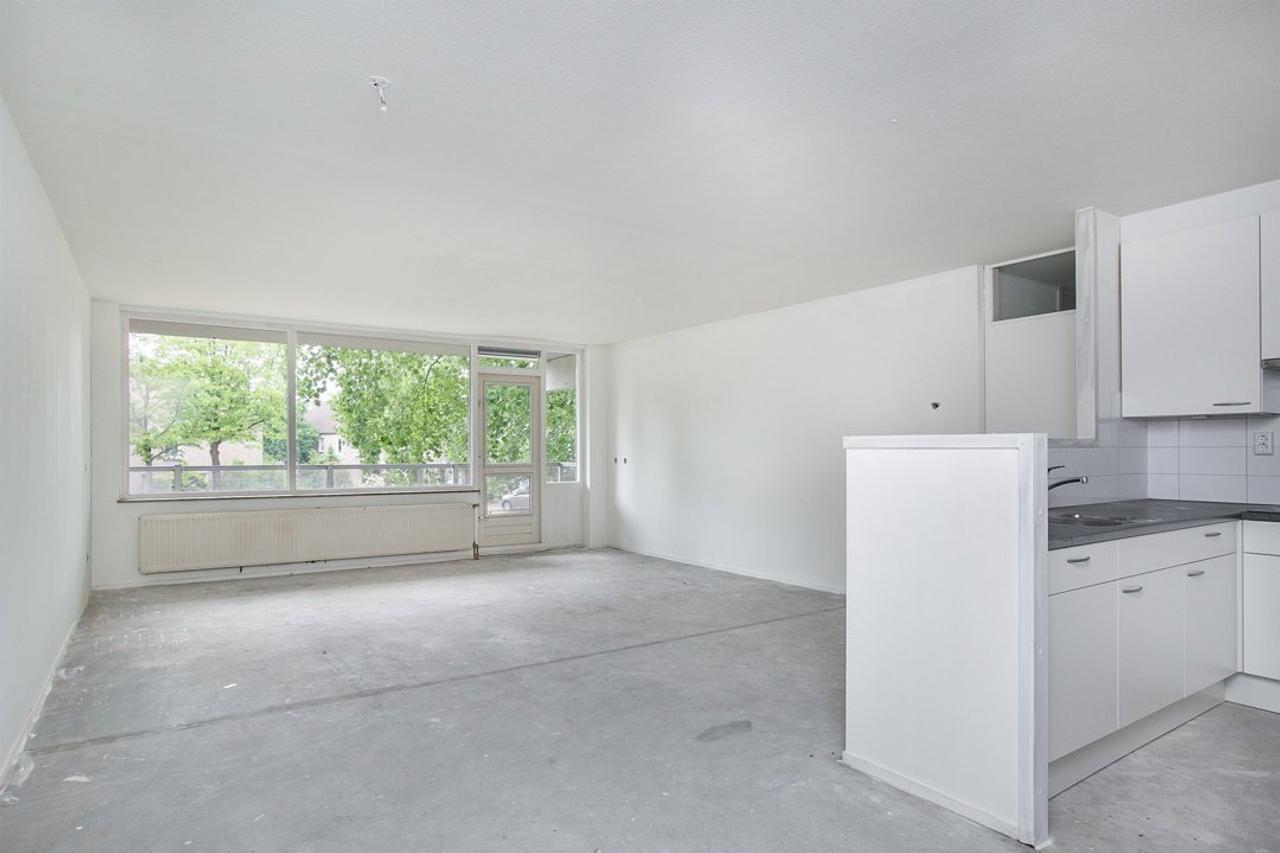 83 m² apartment with balcony in Eindhoven - Image 3