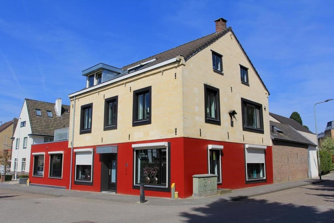 Gemeubileerd appartement met dakterras - Afbeelding 1