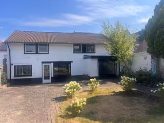 146 m² huis met tuin in Nuth
