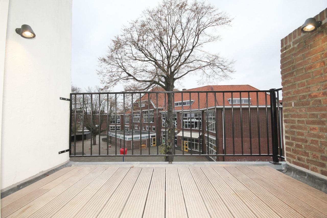 105 m² upper-floor apartment with 2 terraces - Image 5