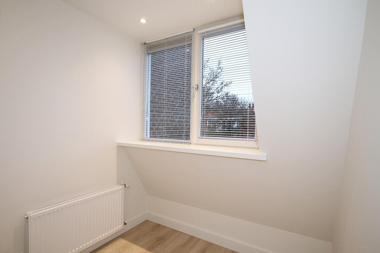 105 m² upper-floor apartment with 2 terraces - Image 12