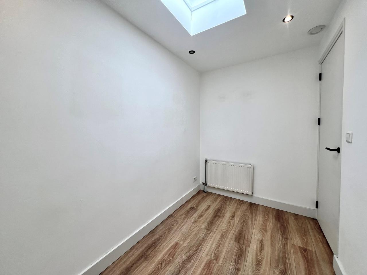2-slaapkamerappartement met balkon in Oude Noorden - Afbeelding 14