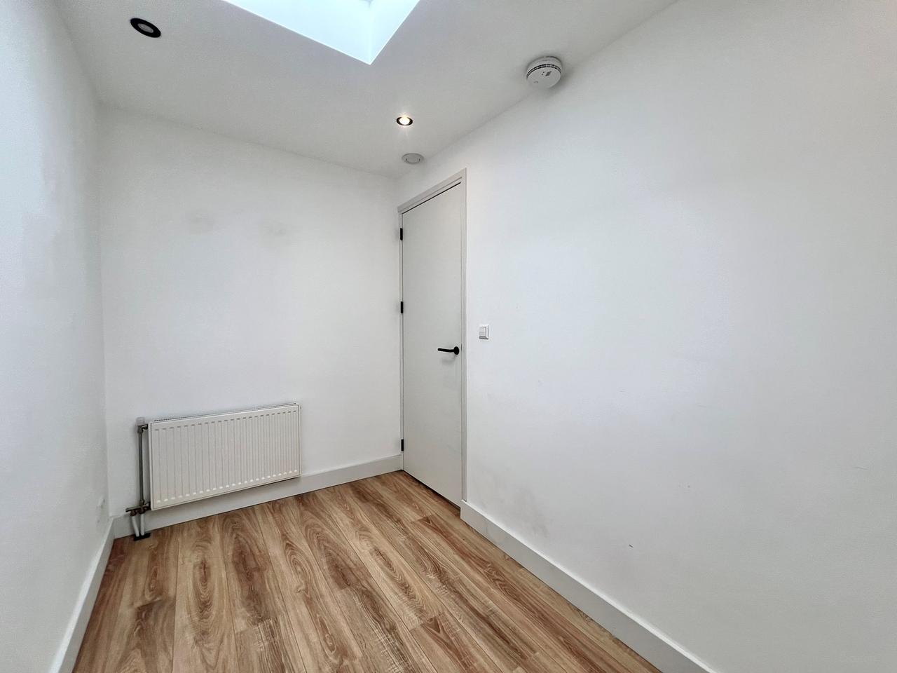 2-slaapkamerappartement met balkon in Oude Noorden - Afbeelding 15