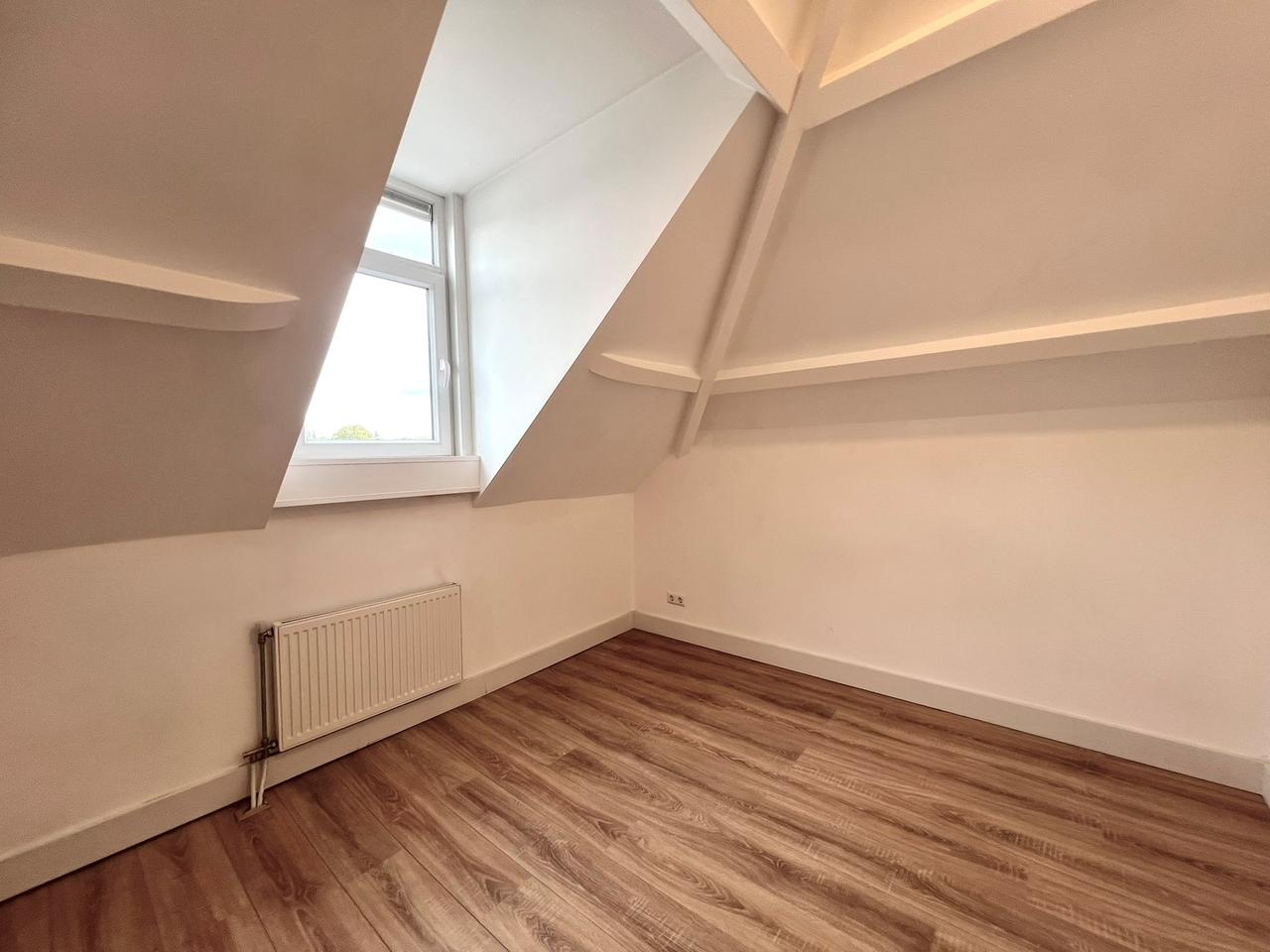 2-slaapkamerappartement met balkon in Oude Noorden - Afbeelding 18