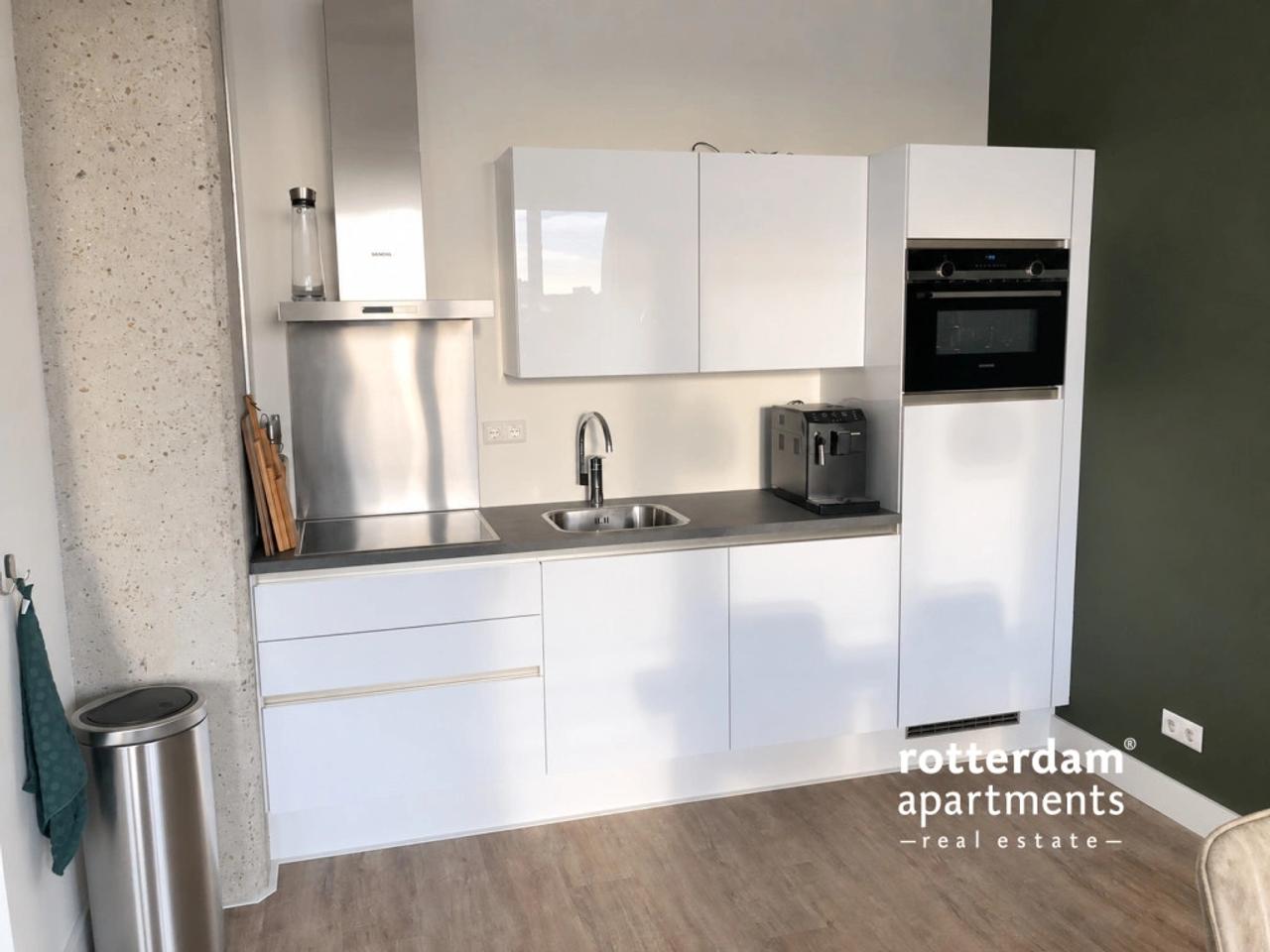 Gemeubileerd 2-kamerappartement met balkon - Afbeelding 4