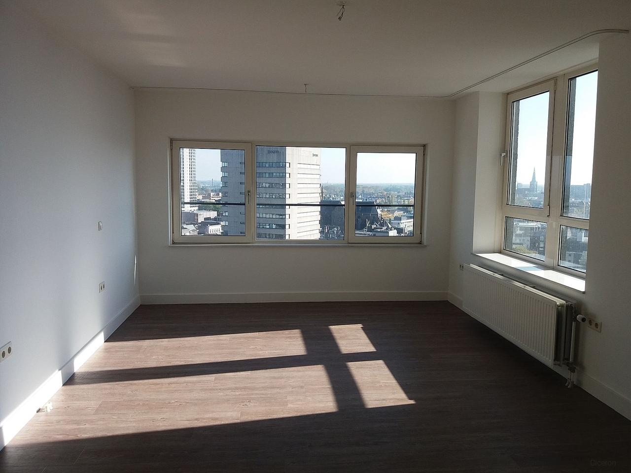 89 m² apartment with views in Eindhoven - Image 2