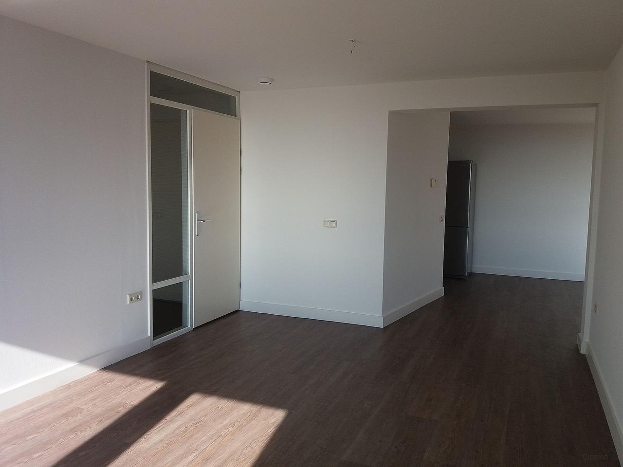 89 m² apartment with views in Eindhoven - Image 4