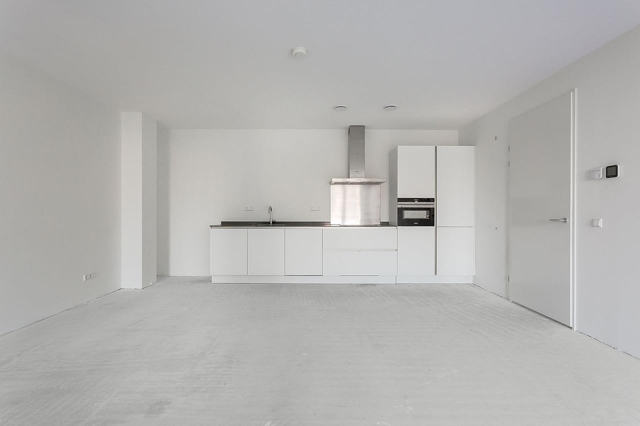 80 m² apartment with balcony in Haarlem - Image 4